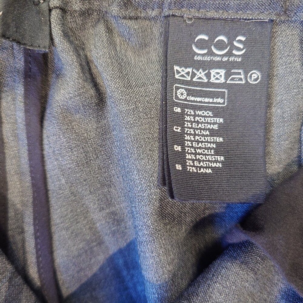 COS Suit - Picture 15 of 16